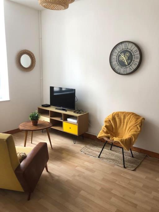 Appartement En Duplex A Auxonne Ngoại thất bức ảnh