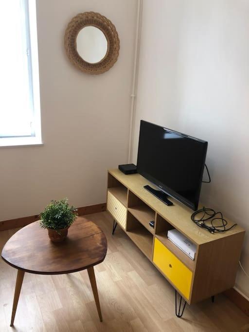 Appartement En Duplex A Auxonne Ngoại thất bức ảnh
